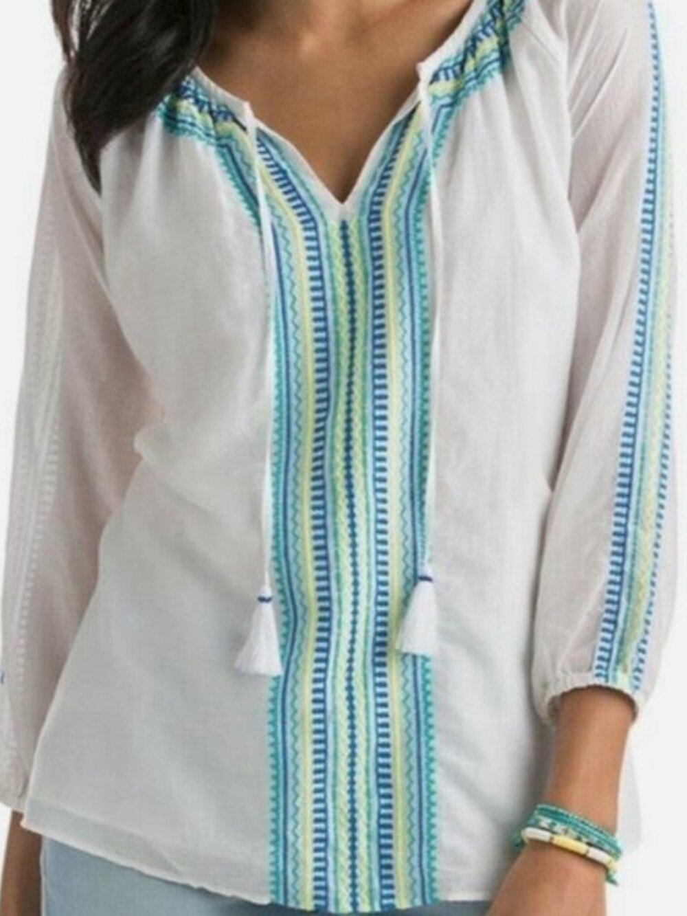 Vineyard Vines tunic Medium white embroidered